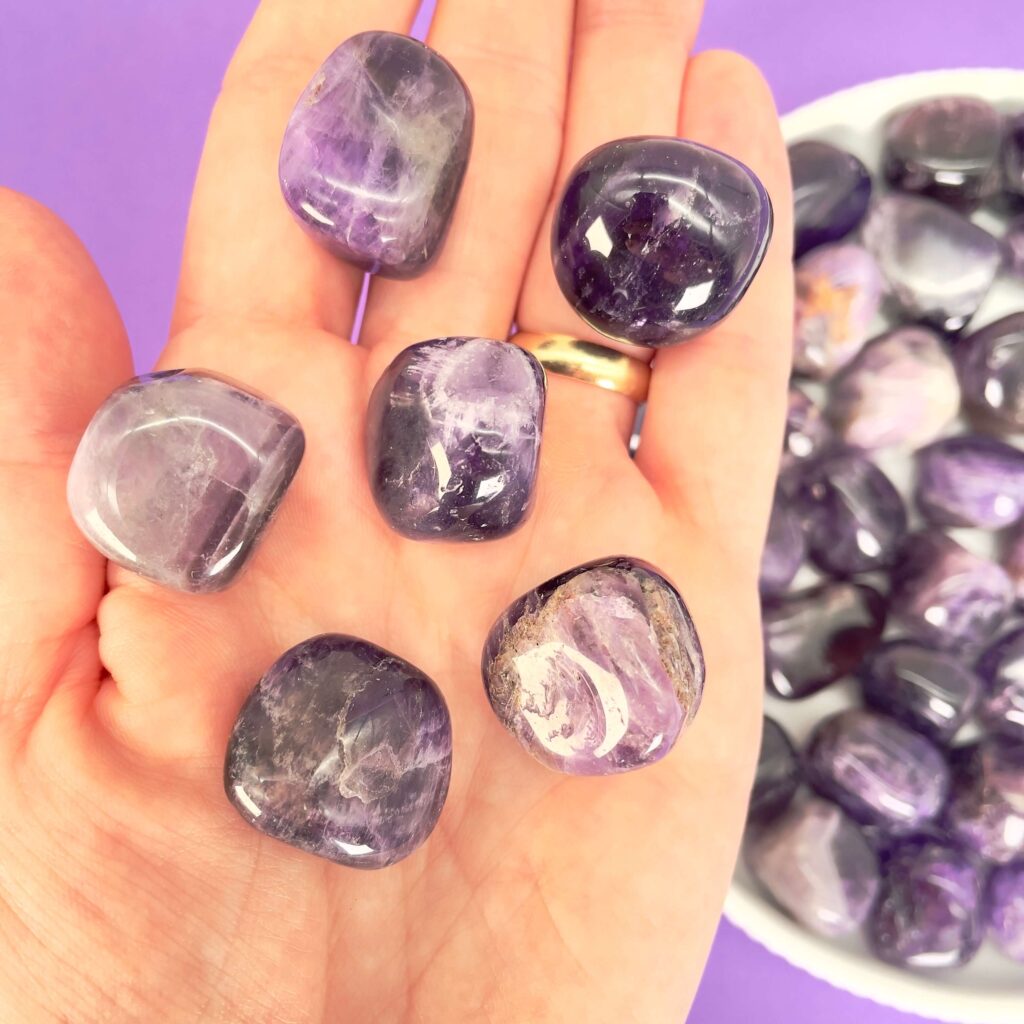 Sådan vælger du din første krystal 1 Ametyst lommesten bibringer ro og glæde