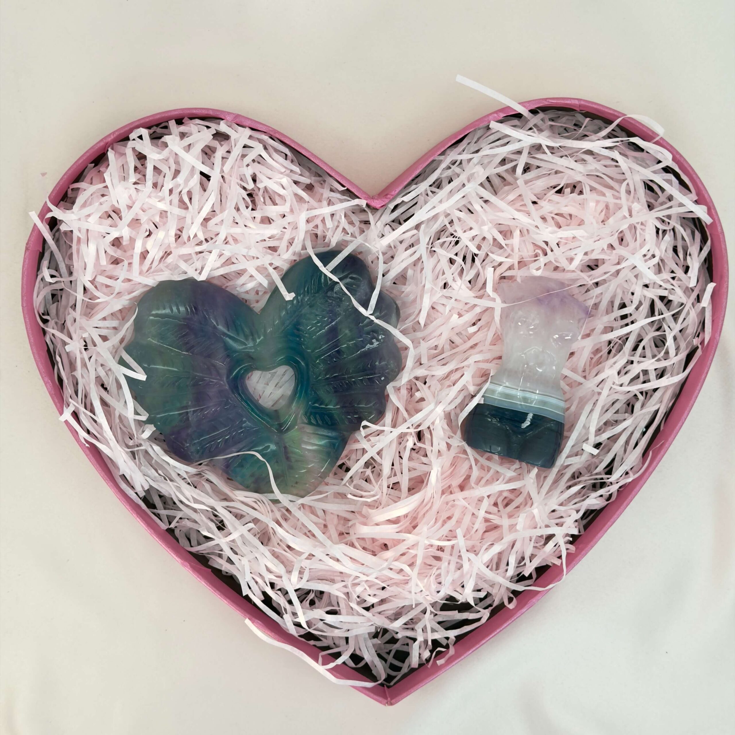 Hjerteformet lyserød gaveæske krystal sten med gaveide