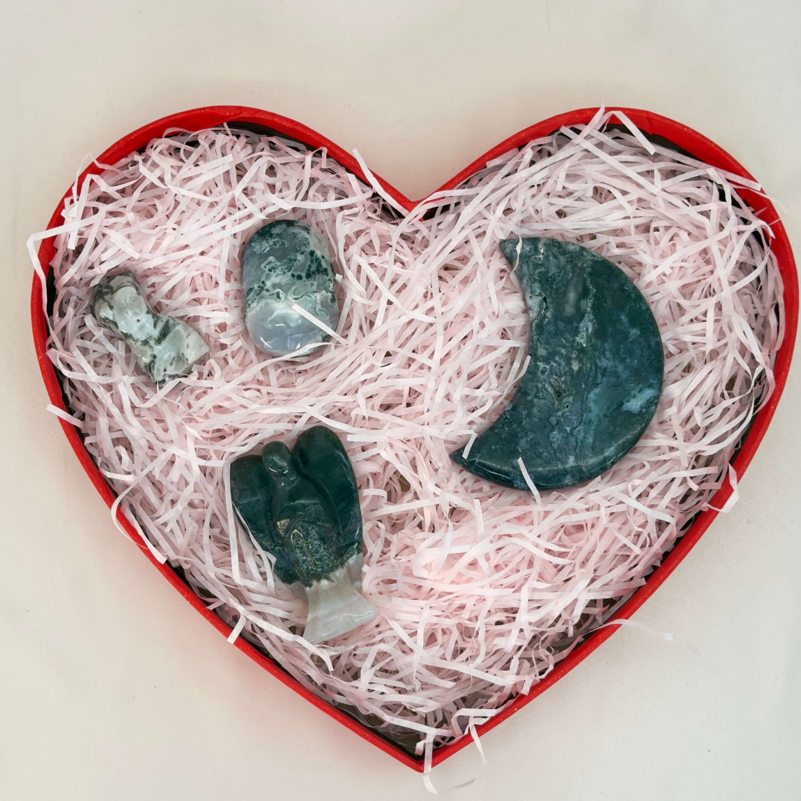 Hjerteformet rød gaveæske krystal sten med gaveide