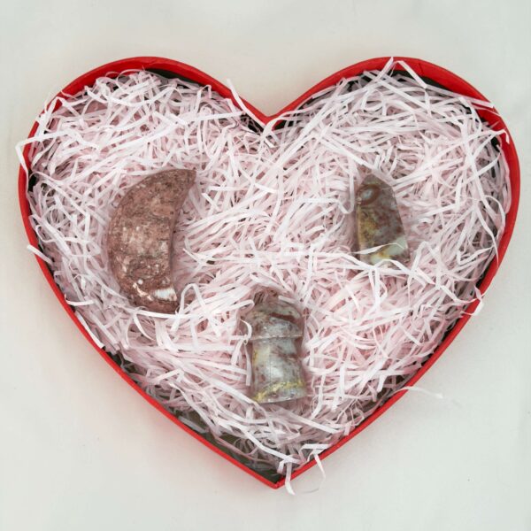 Hjerteformet rød gaveæske krystal sten med gaveide