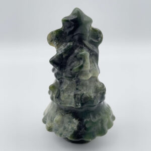 Smukt serpentin juletræ – perfekt som spirituel juledekoration.