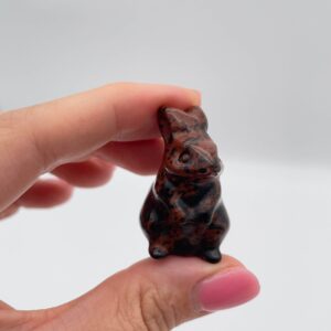 Fin lille kanin udskåret i ægte krystal – bringer ro og glæde.