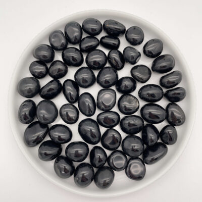 Sort Obsidian Lommesten