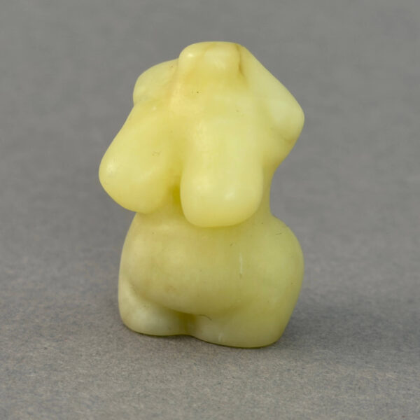 Krystal kvindekrop sten kurvet gul serpentin