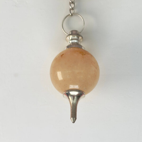 Agat Pendul Krystal Sten med kæde på hvid baggrund