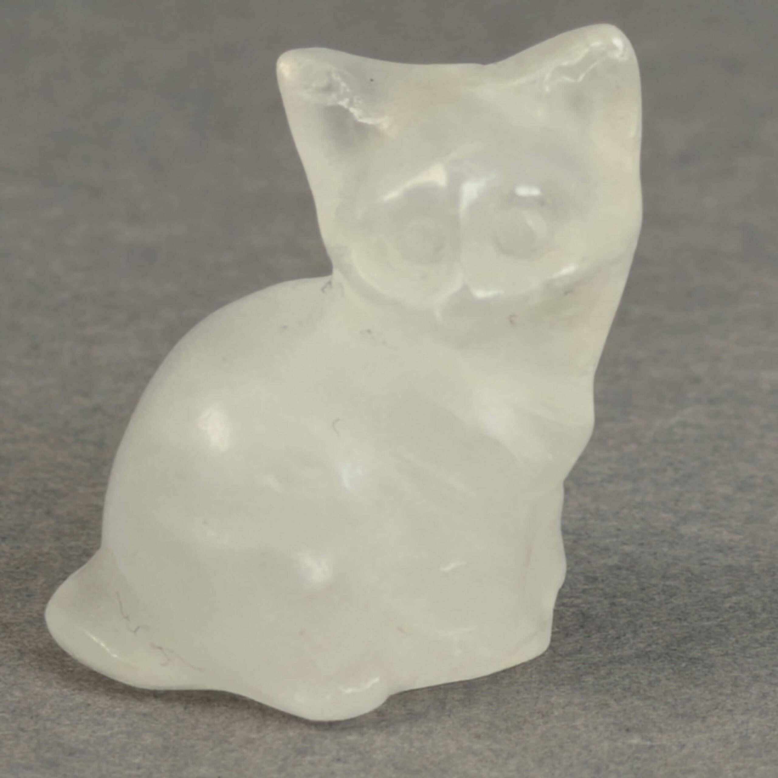 krystal kat 3 cm siddende bjergkrystal