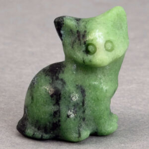 krystal kat 3 cm siddende zoisite