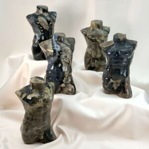 Agat Volcano Mandekrop krystal sten samling på hvid baggrund