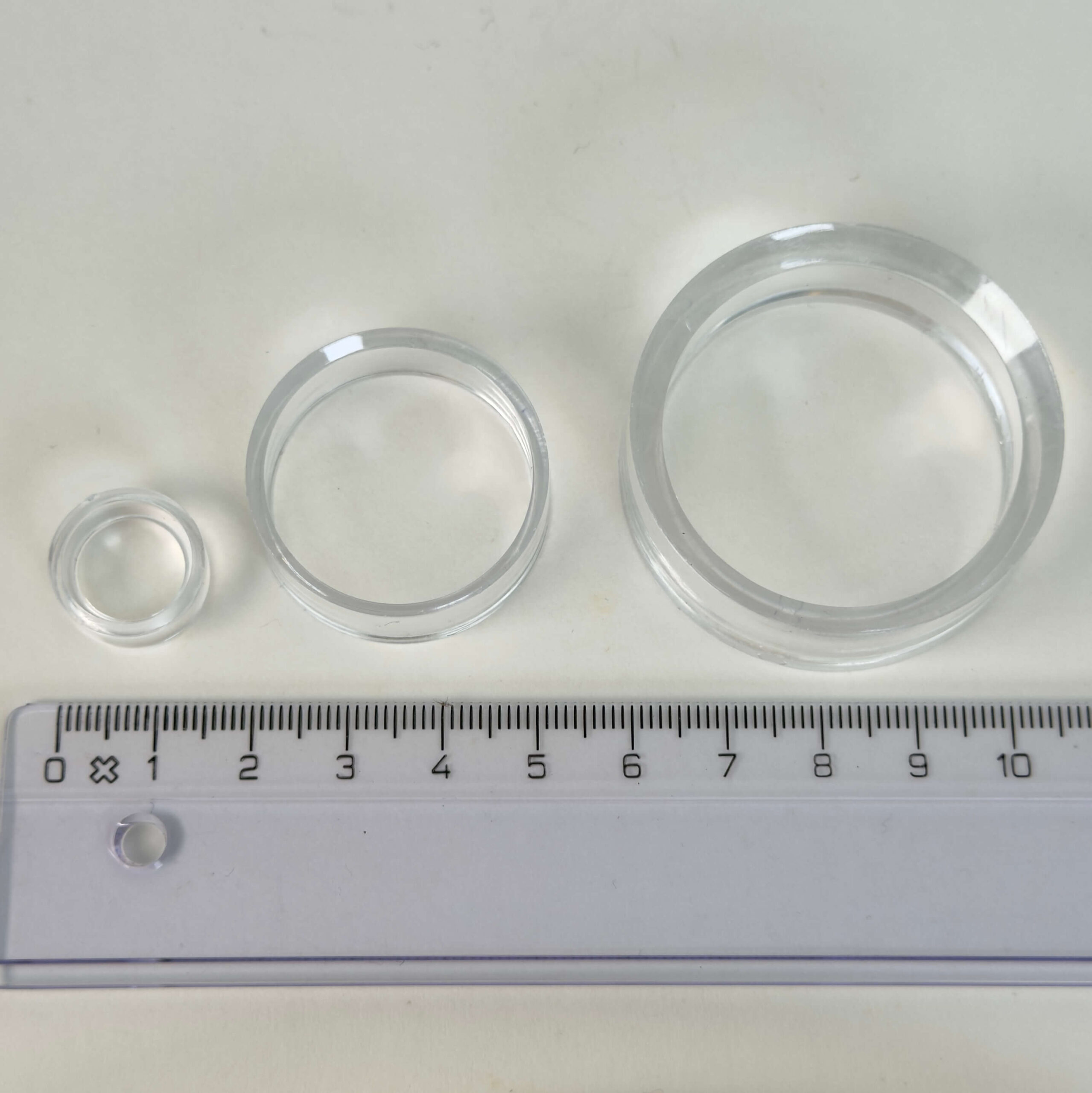 Holder til krystal kugle gennemsigtig plastik lineal