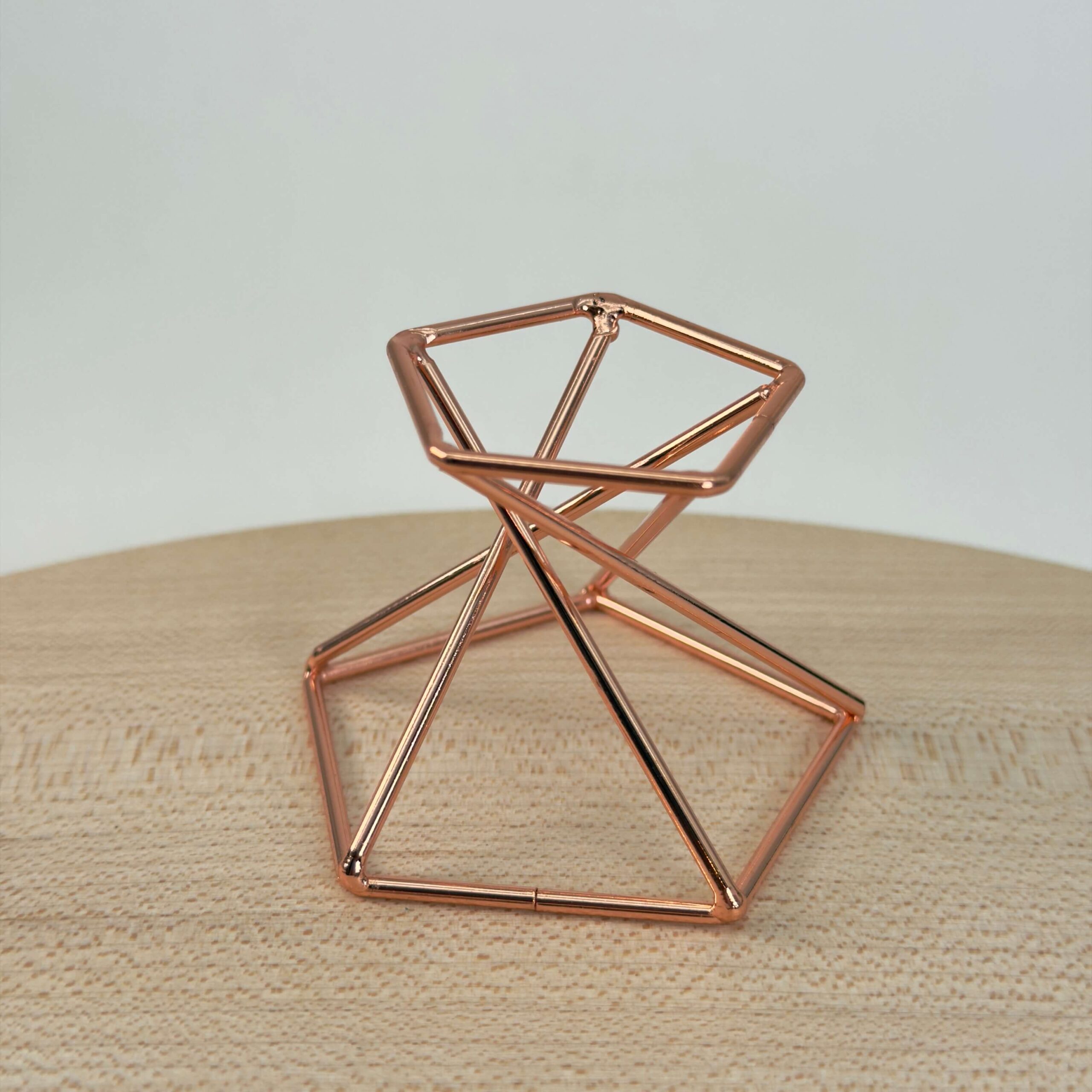 Holder til krystal kugle metal dobbelt stander messing