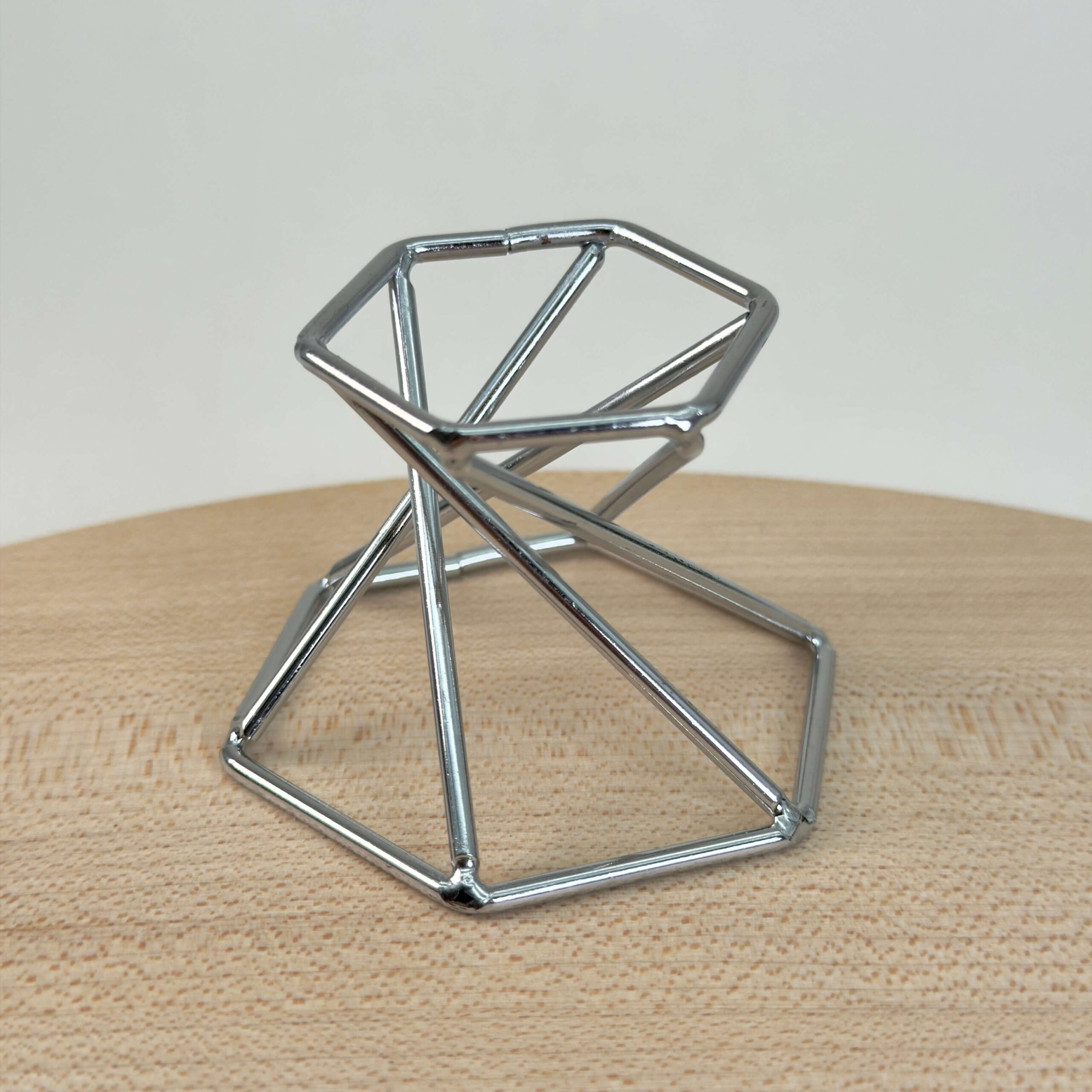 Holder til krystal kugle metal dobbelt stander sølv