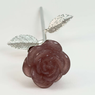 jordbærkvarts Rose med sølvfarvet stilk krystal sten