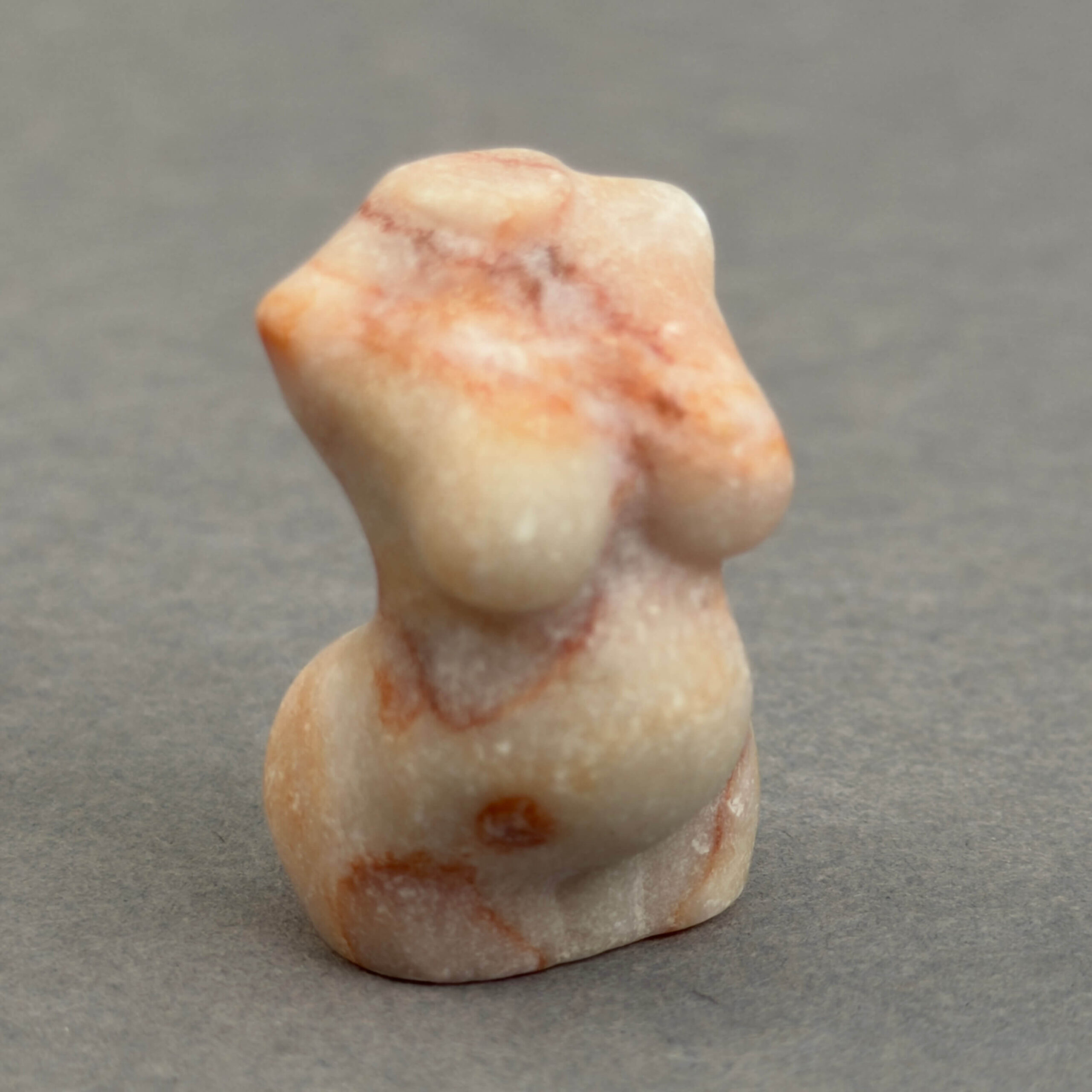 Krystal gravid kvindekrop sten rød net jaspis