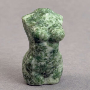 Krystal slank kvindekrop 4 cm sten agat træ