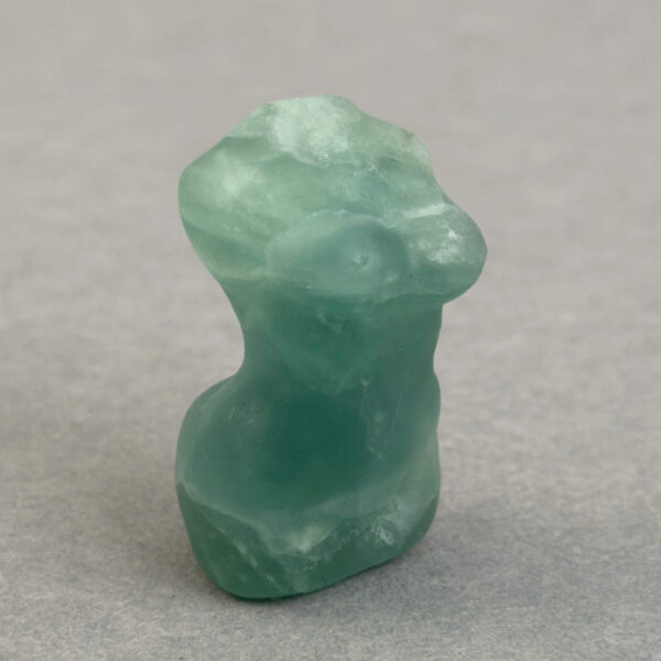 Krystal slank kvindekrop sten grøn fluorit