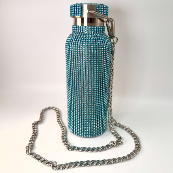 Termodrikkedunk Blå med kæde på hvid baggrund