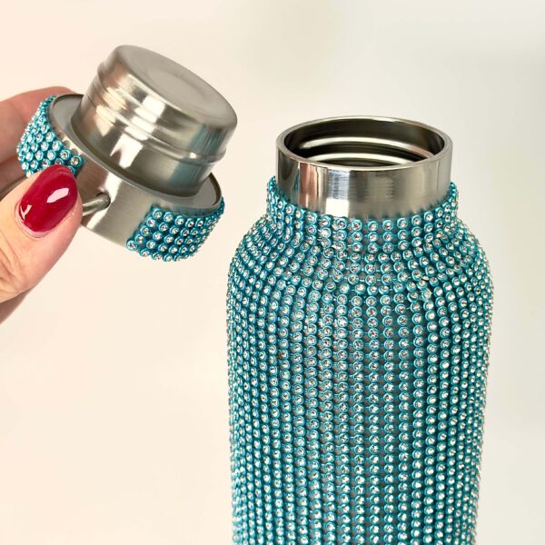 Termodrikkedunk Blå uden låg på hvid baggrund