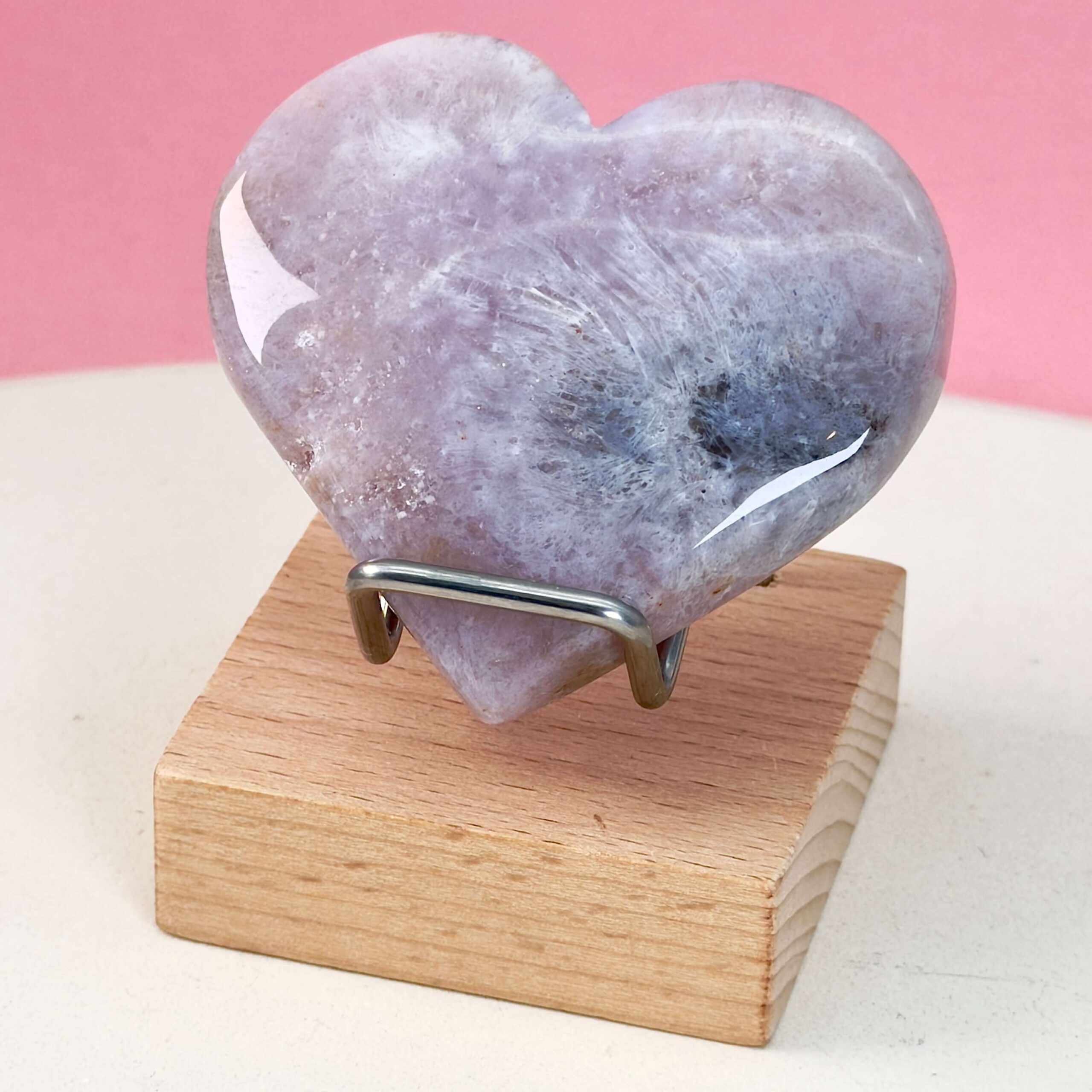 Agat Blomst Hjerte Krystal Sten i holder på rosa baggrund