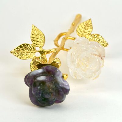 Ametyst og bjergkrystal dobbelt rose styrker intuition og spirituel klarhed, forstærker energien omkring dig og skaber indre balance og harmoni.