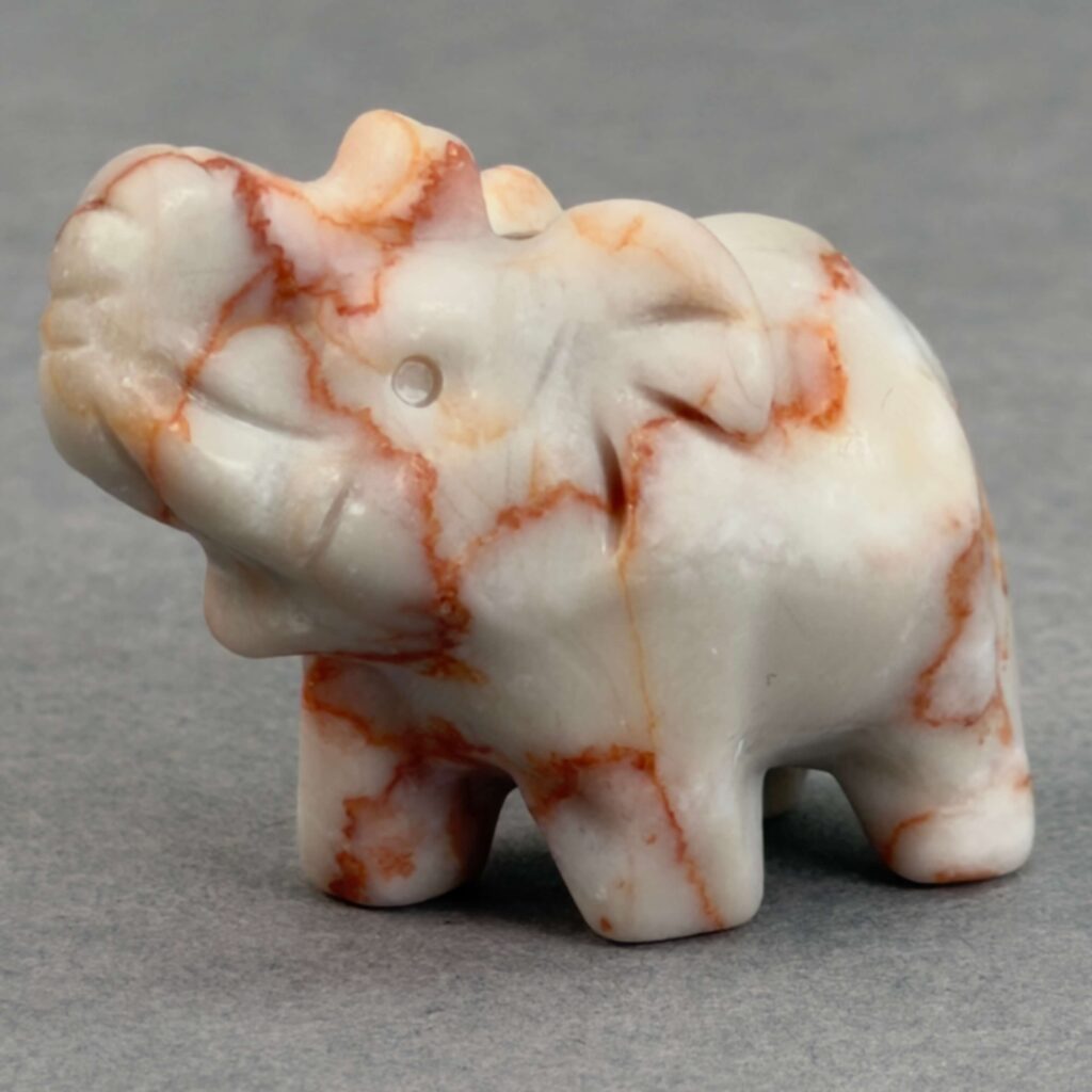 Krystaller og deres betydning 29 Krystal elefant 3 cm sten jaspis rød net