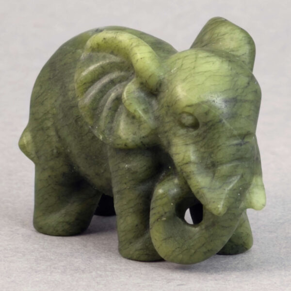 Krystal elefant 5 cm sten xiuyan jade