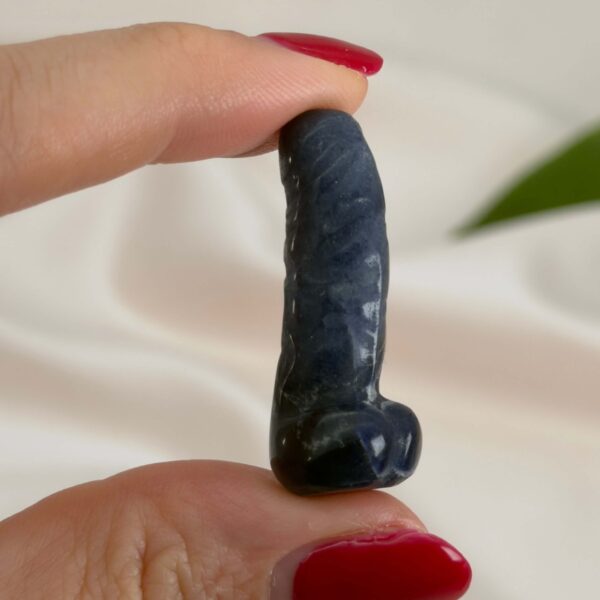 Krystal penis 4 cm sten sodalit hånd