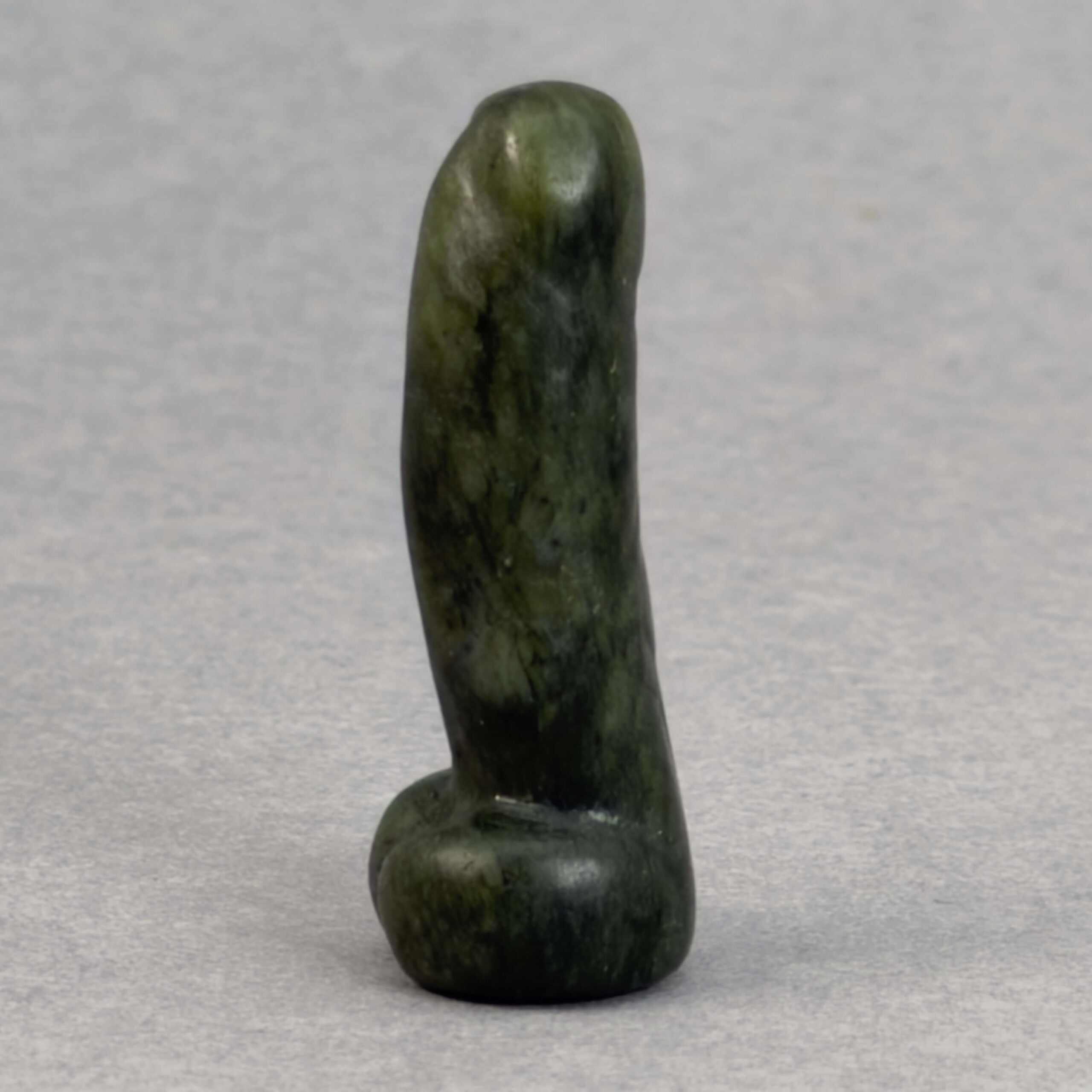 Krystal penis 4 cm sten xiuyan jade