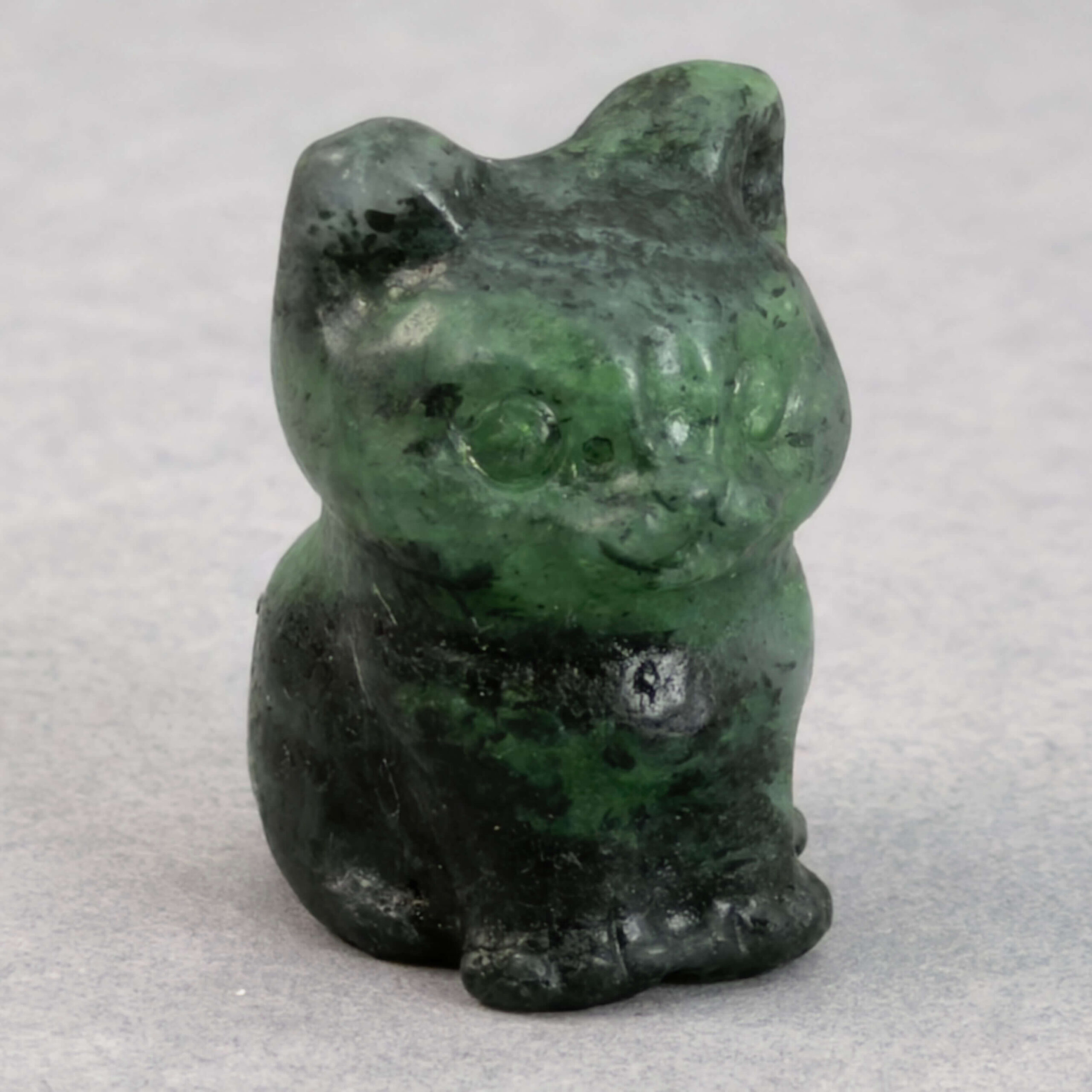 krystal kat siddende 3 cm sten zoisite