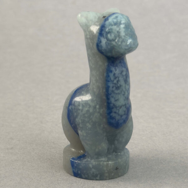 Krystal alpaca der symboliserer ro, tryghed og blid energi perfekt som en kærlig påmindelse om nærvær og indre balance
