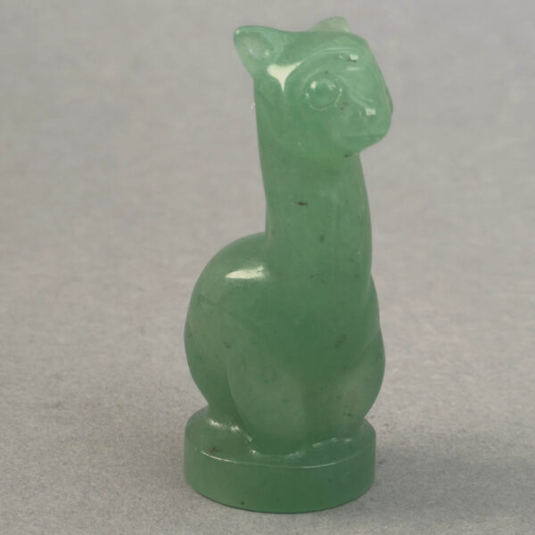 Krystal alpaca der symboliserer ro, tryghed og blid energi perfekt som en kærlig påmindelse om nærvær og indre balance