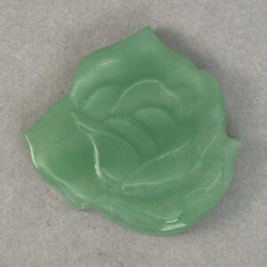 En smuk krystal blomst bringer skønhed og selvkærlighed