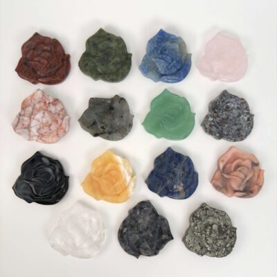 En smuk krystal blomst bringer skønhed og selvkærlighed