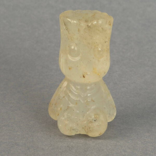 Fin krystal figur til jordforbindelse og ro. Vælg mellem flere materialer.