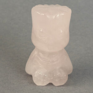 Fin krystal figur til jordforbindelse og ro. Vælg mellem flere materialer.