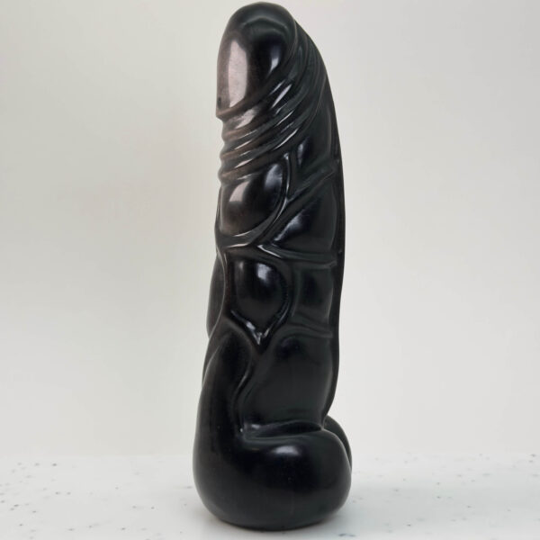 Obsidian Sølv Penis krystal med sort overflade og sølvskinnende refleksion