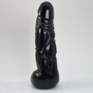 Obsidian Sølv Penis krystal med sort overflade og sølvskinnende refleksion