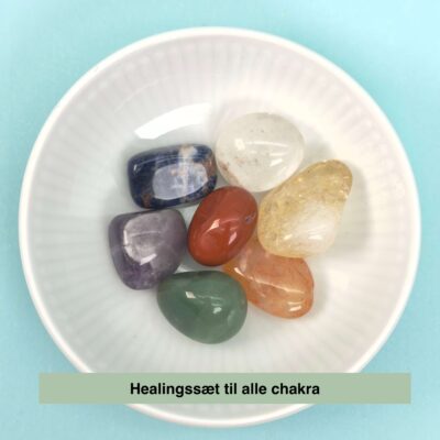 Healingssæt til alle chakra med bjergkrystal, ametyst, sodalit, grøn aventurin, citrin, karneol og rød jaspis