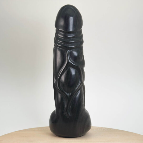 Obsidian sølv penis i sort krystal med sølvskinnende detaljer