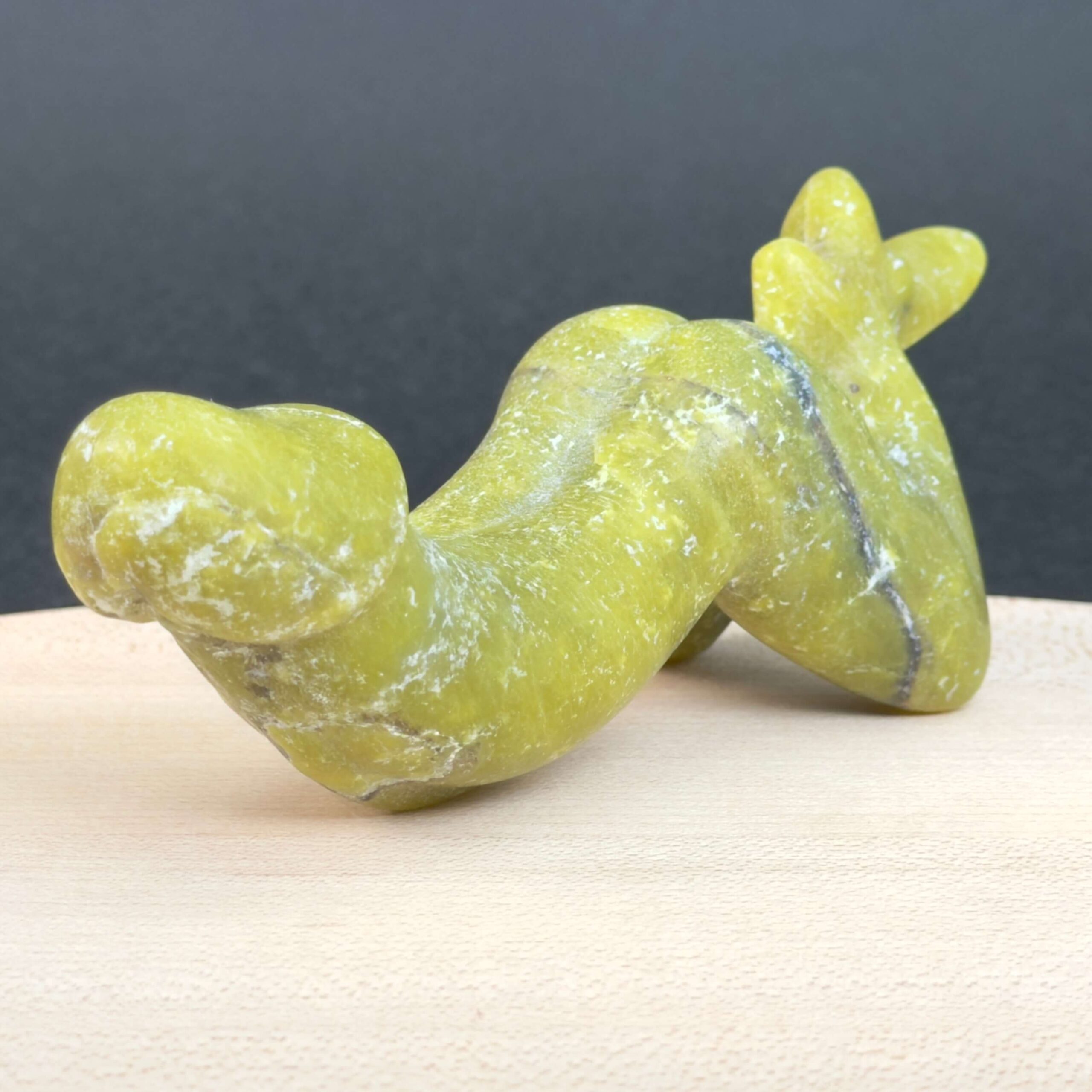 Gul Serpentin Penis i varme gule nuancer med energi for livskraft, selvtillid, motivation, indre styrke og personlig udvikling.