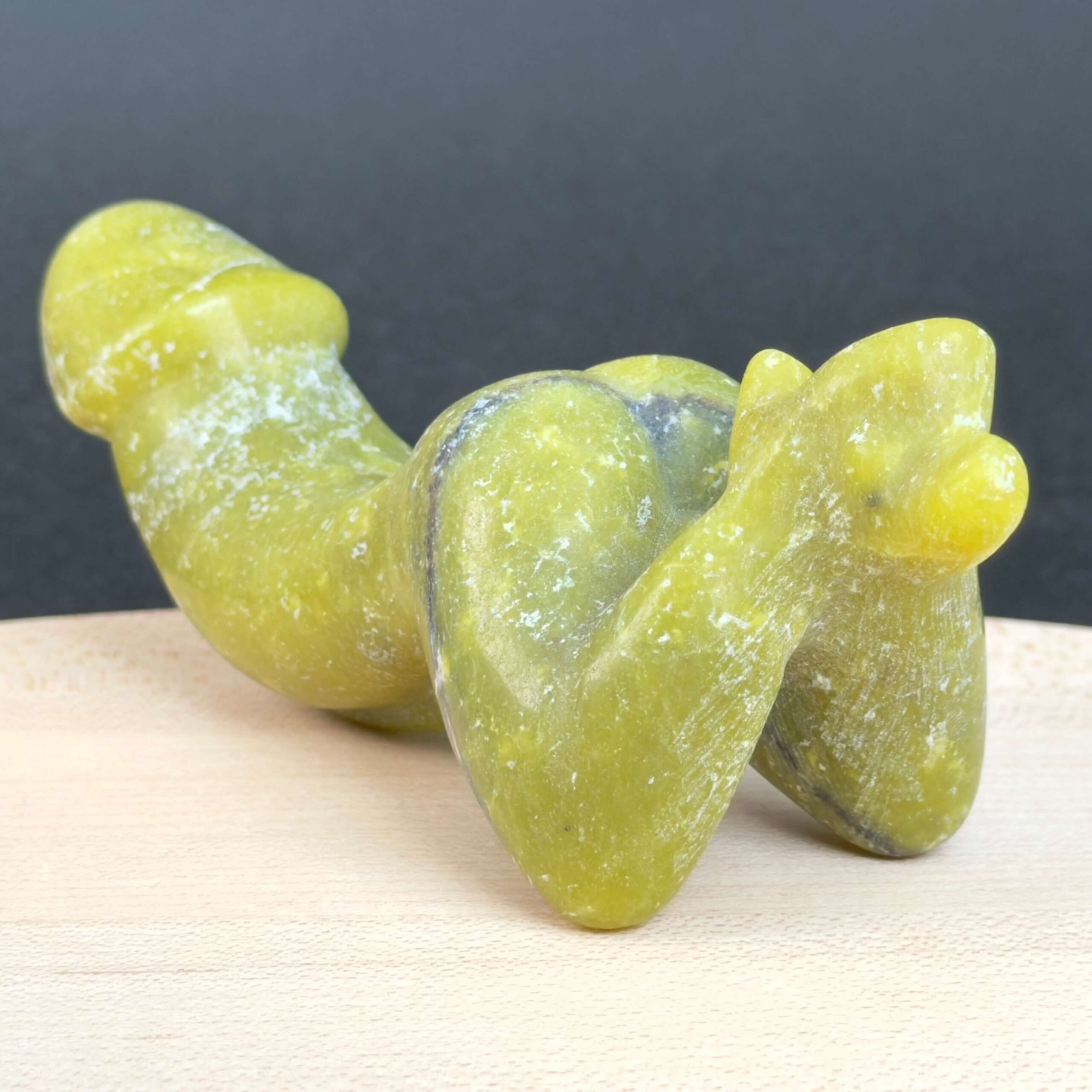 Gul Serpentin Penis i varme gule nuancer med energi for livskraft, selvtillid, motivation, indre styrke og personlig udvikling.